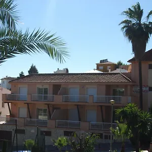 apartamento-bajo-b-avenida-de-las-yedras.1costadelsol.com/